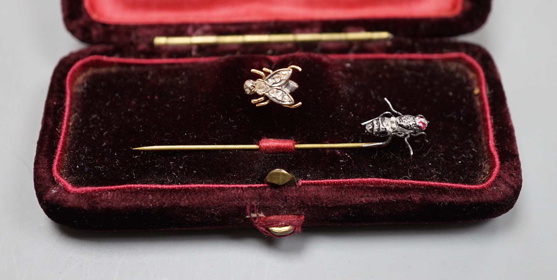A 19th century yellow metal and rose cut diamond set 'fly' stud, 8mm and a bug stick pin.
